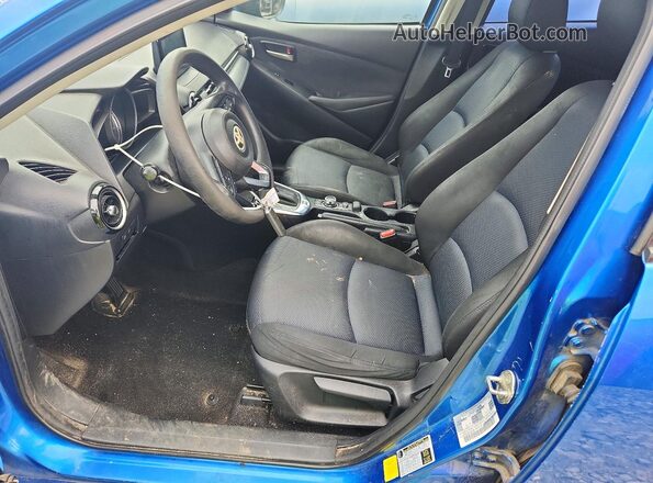 3MYDLBYV5KY528146 2019 TOYOTA YARIS Blue Widok wnętrza z przodu