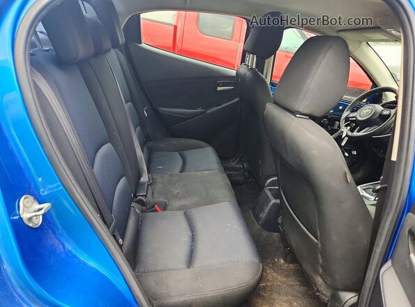 3MYDLBYV5KY528146 2019 TOYOTA YARIS Blue Widok tylnych siedzeń