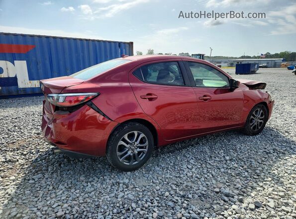 3MYDLBYV5LY707935 2020 TOYOTA YARIS Burgundy Задня права чверть
