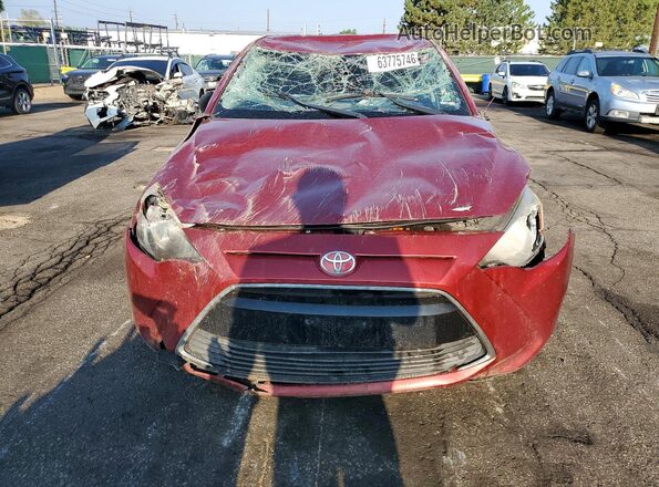 3MYDLBYV6HY149326 2017 TOYOTA YARIS Maroon Front view