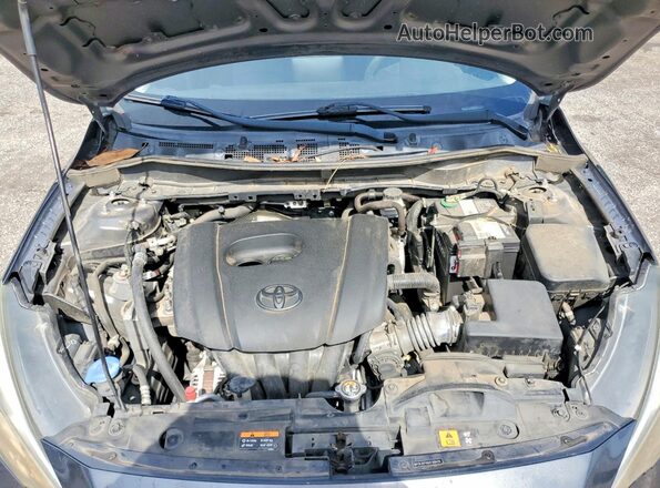 3MYDLBYV6HY169429 2017 TOYOTA YARIS Gray Вид задньої частини салону