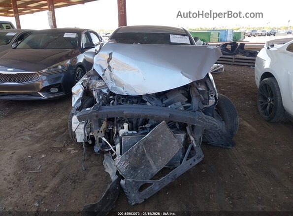 3MYDLBYV6JY322333 2018 TOYOTA YARIS IA Silver ხელსაწყოთა პანელის ხედი