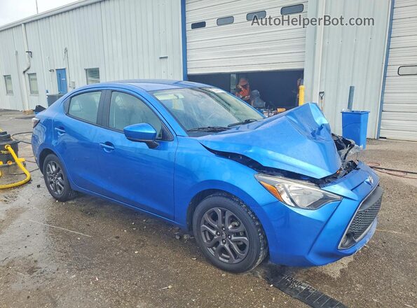 3MYDLBYV6KY508889 2019 TOYOTA YARIS Blue Front right