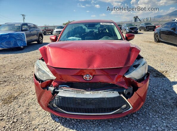 3MYDLBYV6KY519763 2019 TOYOTA YARIS Red Դիմացի տեսք