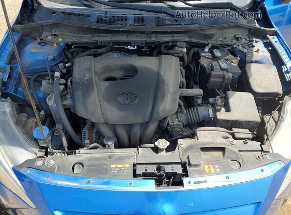 3MYDLBYV7HY148962 2017 TOYOTA YARIS Blue Rear interior view