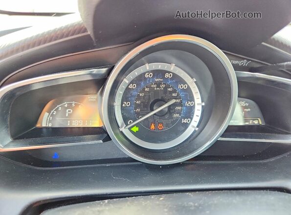 3MYDLBYV7HY176762 2017 TOYOTA YARIS Red Instrument cluster view