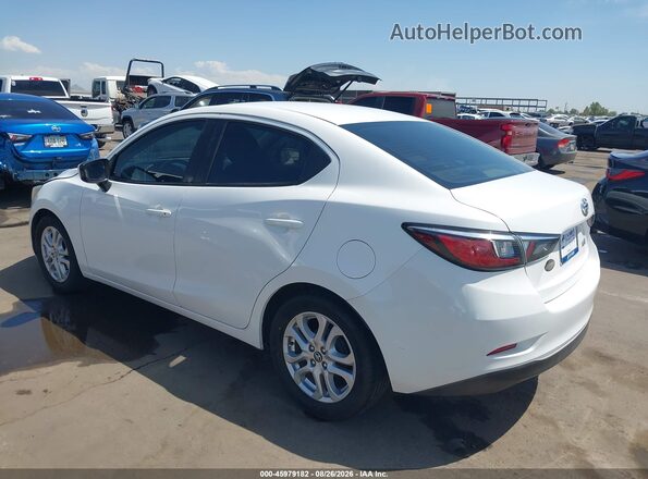 3MYDLBYV7HY189673 2017 TOYOTA YARIS IA White Задня ліва чверть