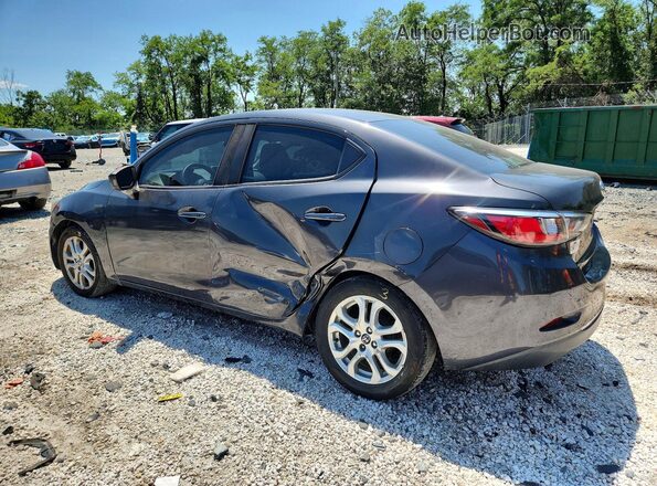 3MYDLBYV7HY192721 2017 TOYOTA YARIS Gray უკანა მარცხენა
