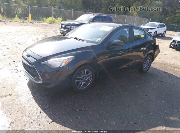 3MYDLBYV7KY511512 2019 TOYOTA YARIS Black Առջևի ձախ երեք քառորդ տեսարան
