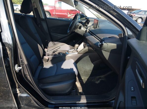 3MYDLBYV7KY511512 2019 TOYOTA YARIS Black Սալոնի դիմացի տեսք