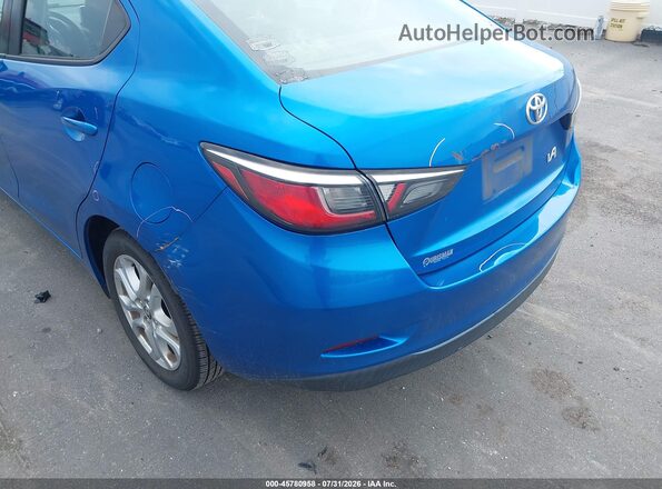 3MYDLBYV8HY179492 2017 TOYOTA YARIS IA Blue 
