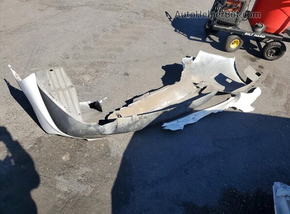 3MYDLBYV8HY180531 2017 TOYOTA YARIS White Engine compartment view
