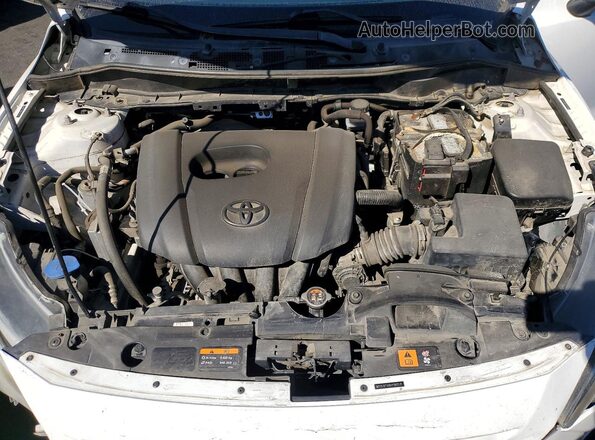 3MYDLBYV8HY180531 2017 TOYOTA YARIS White Rear interior view