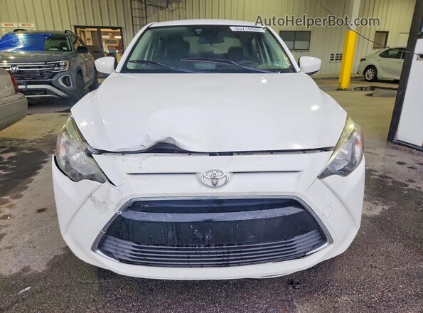 3MYDLBYV8JY321037 2018 TOYOTA YARIS White Vista frontal