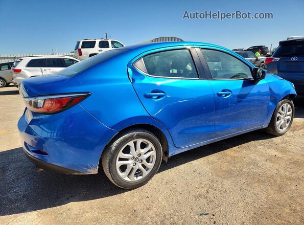 3MYDLBYV8JY331101 2018 TOYOTA YARIS Blue Հետևի աջ