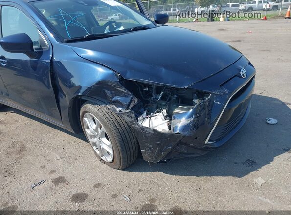 3MYDLBYV9HY154763 2017 TOYOTA YARIS IA Blue Widok z przodu