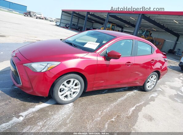 3MYDLBYVXHY179705 2017 TOYOTA YARIS IA Red Vista interior de 360 grados