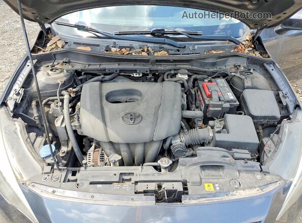 3MYDLBYVXHY184984 2017 TOYOTA YARIS Gray Вид задньої частини салону