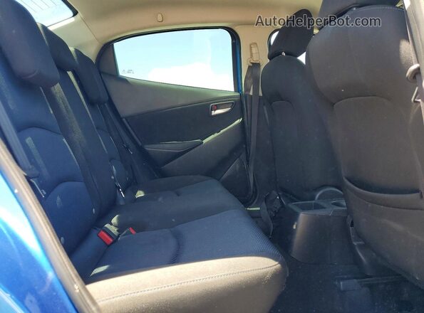 3MYDLBYVXHY196181 2017 TOYOTA YARIS Blue Rear seats view
