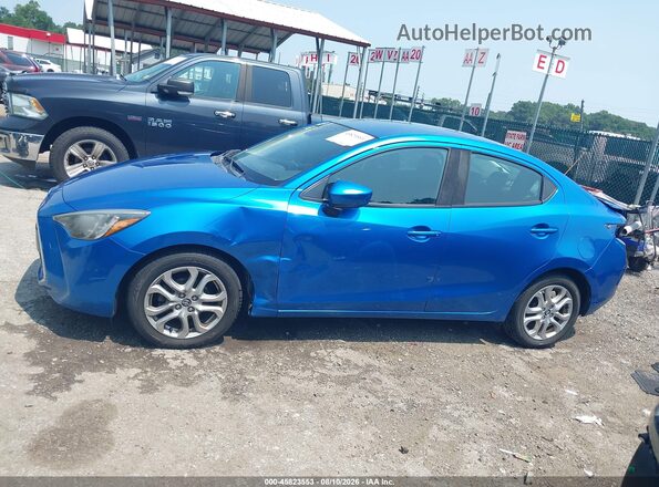 3MYDLBYVXJY310895 2018 TOYOTA YARIS IA Blue 