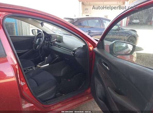 3MYDLBYVXJY311237 2018 TOYOTA YARIS IA Red წინა სალონის ხედი