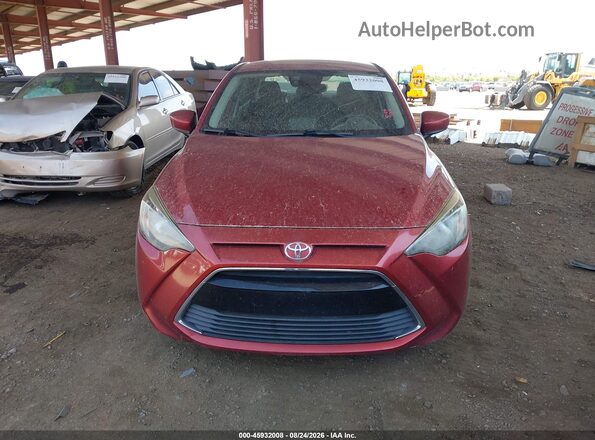 3MYDLBYVXJY311237 2018 TOYOTA YARIS IA Red ხელსაწყოთა პანელის ხედი