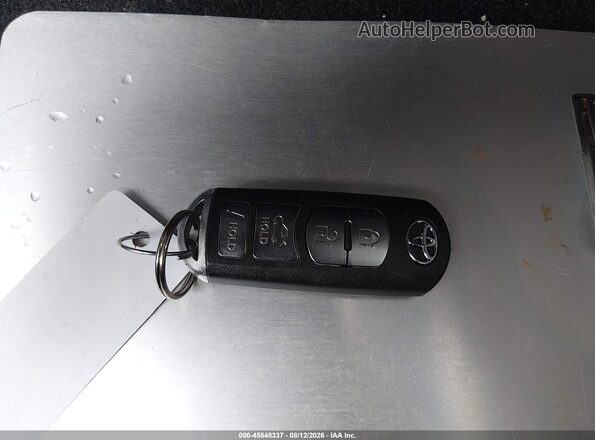 3MYDLBYVXKY504540 2019 TOYOTA YARIS Черный Вид панели приборов