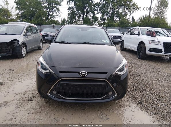 3MYDLBYVXKY504540 2019 TOYOTA YARIS Черный Вид задней части салона