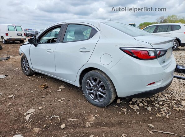 3MYDLBYVXKY514064 2019 TOYOTA YARIS White Задня ліва чверть