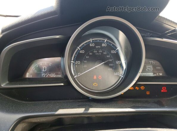 3MYDLBYVXKY526635 2019 TOYOTA YARIS Red Սարքավորումների վահանակի տեսք
