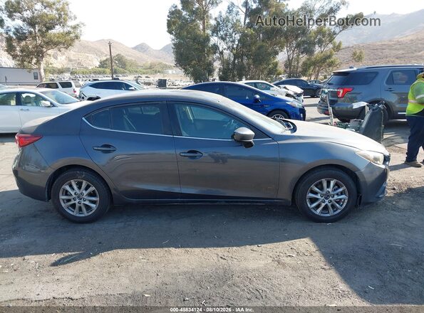3MZBM1U79GM313014 2016 MAZDA 3 Gray Rear interior view