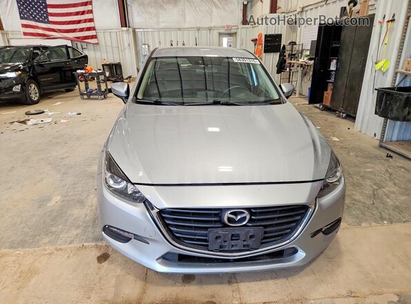 3MZBN1K72HM155665 2017 MAZDA 3 Silver Widok z przodu