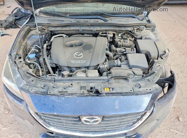 3MZBN1K72JM210816 2018 MAZDA 3 Blue Սալոնի հետևի տեսք