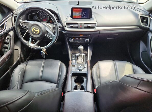 3MZBN1L30JM267091 2018 MAZDA 3 Black Вид панелі приладів