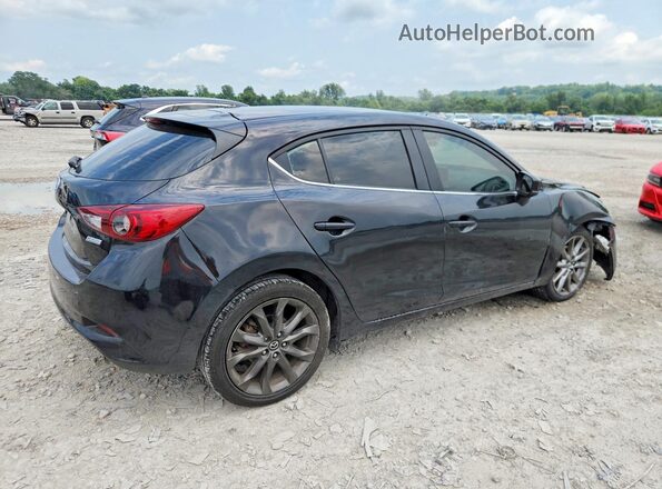 3MZBN1L30JM267091 2018 MAZDA 3 Black Задня права чверть