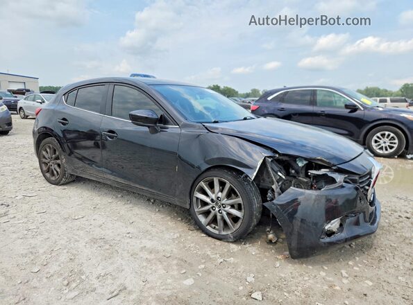 3MZBN1L30JM267091 2018 MAZDA 3 Black Передня права чверть