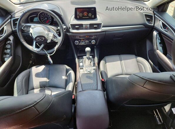 3MZBN1L34JM161839 2018 MAZDA 3 Синий Вид панели приборов
