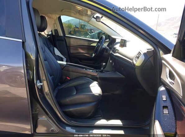 3MZBN1L36JM269590 2018 MAZDA 3 Gray Widok wnętrza z przodu