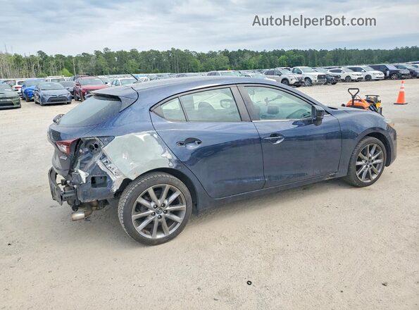 3MZBN1L39JM210663 2018 MAZDA 3 Синий Задняя правая четверть