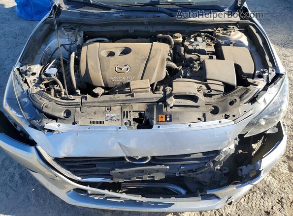 3MZBN1L74HM109852 2017 MAZDA 3 Silver Vista interior trasera
