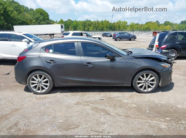 3MZBN1L77HM108856 2017 MAZDA 3 Silver Widok wnętrza z tyłu