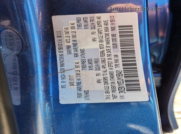 3MZBN1M33JM166481 2018 MAZDA 3 Blue Widok komory silnika