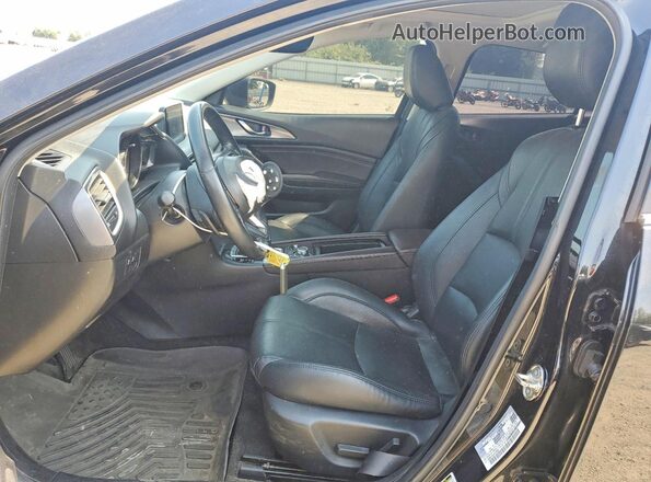 3MZBN1M3XHM130698 2017 MAZDA 3 Black Front interior view