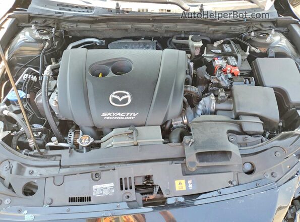 3MZBN1M3XHM130698 2017 MAZDA 3 Black Rear interior view