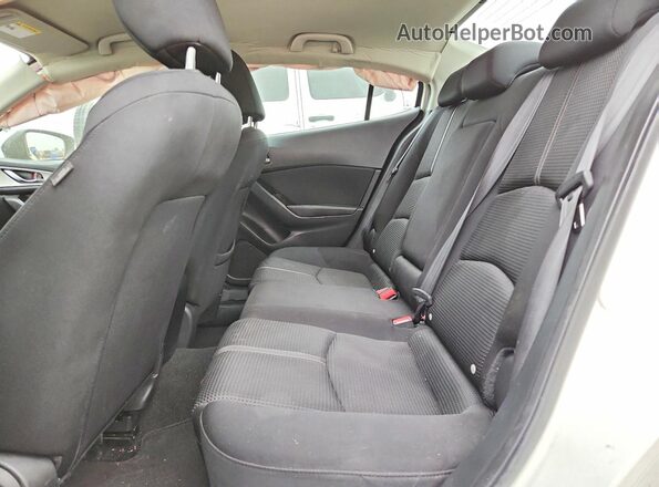 3MZBN1U70HM156651 2017 MAZDA 3 White უკანა სავარძლების ხედი