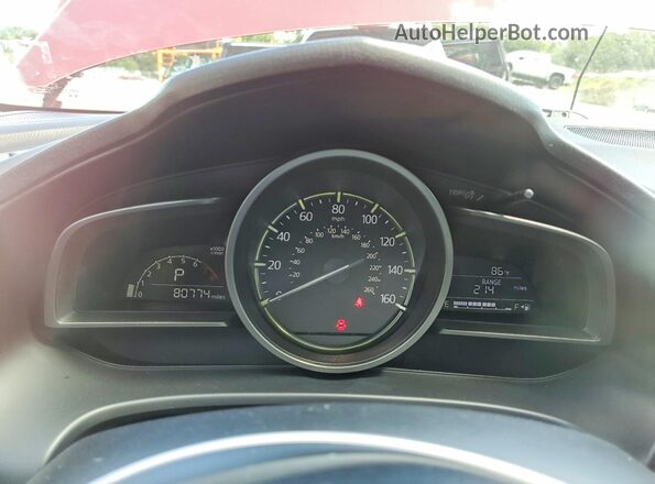 3MZBN1U71HM104316 2017 MAZDA 3 Red Vista del cuadro de instrumentos