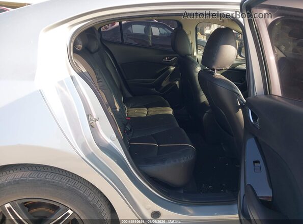 3MZBN1U71HM153841 2017 MAZDA 3 Silver VIN კოდის სტიკერის ხედი