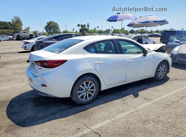 3MZBN1U71JM169561 2018 MAZDA 3 Белый Задняя правая четверть