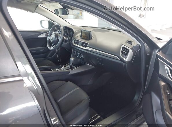3MZBN1U75JM198531 2018 MAZDA 3 Gray Vista interior delantera