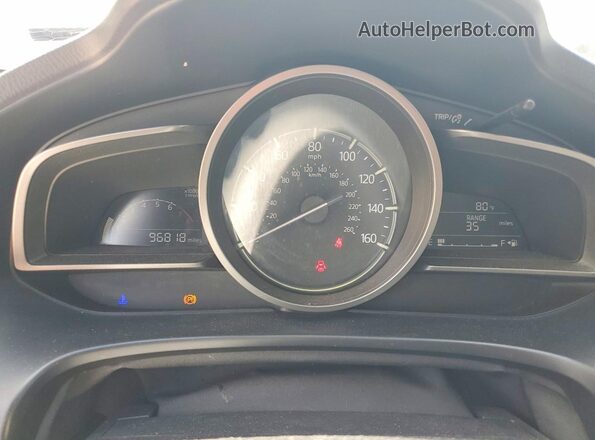 3MZBN1U76JM161648 2018 MAZDA 3 White Սարքավորումների վահանակի տեսք